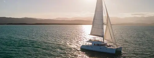 Cruise & Sailing