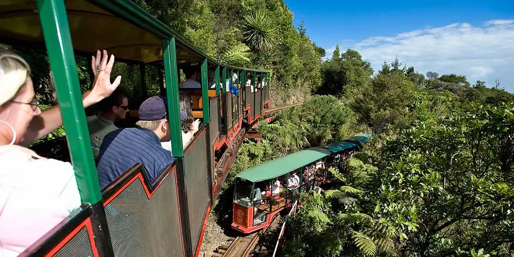 Coromandel Peninsula Day Trip From Auckland