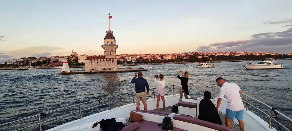 All-in-One Istanbul Tour with Sunset Yacht Cruise | Full-day Guided Tour
