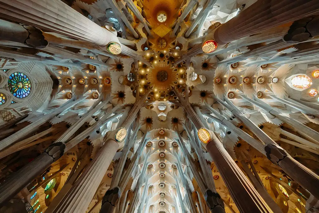 Sagrada Familia Skip-the-line Ticket And Guided Tour | Small-group Tour