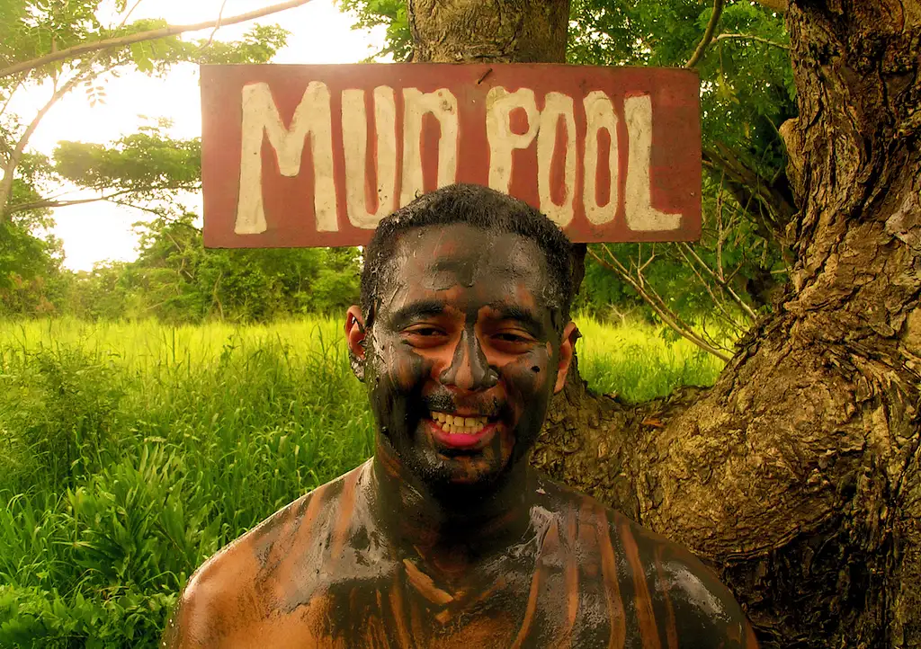 Nalesutale Highland Tour with Mud Pools - 1 Day