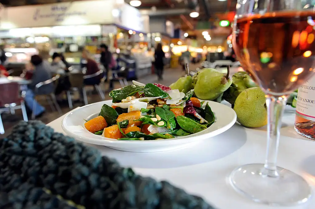 Adelaide Central Market Delicious Lunch Tour
