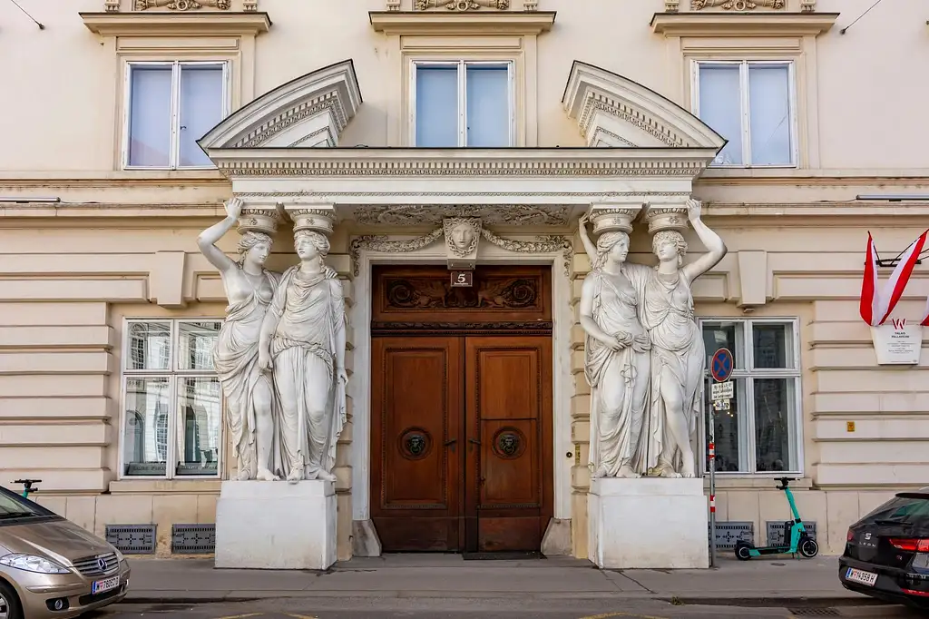 Sisi Museum, Imperial Apartments and Hofburg Tour | Skip-the-line