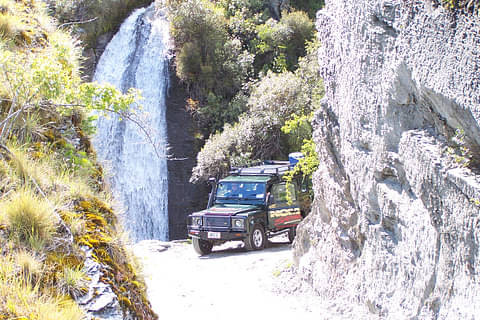 Skippers Canyon tour deals