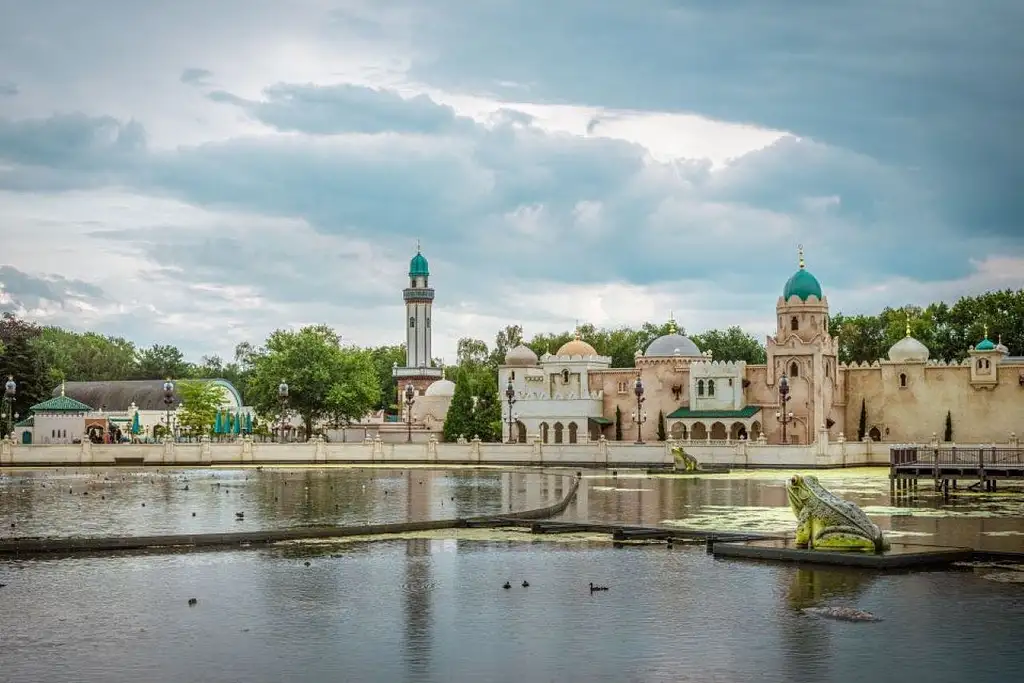 Day Trip to the Efteling Theme Park with Ticket from Amsterdam - Private group of 2 people (price per group)