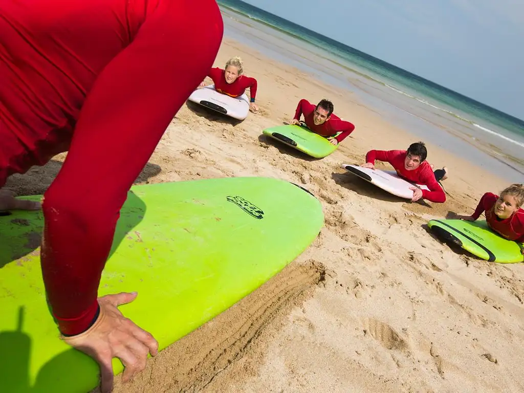 33 Days Australia and New Zealand: Surfing & National Parks | G Adventures 18 to 30-somethings