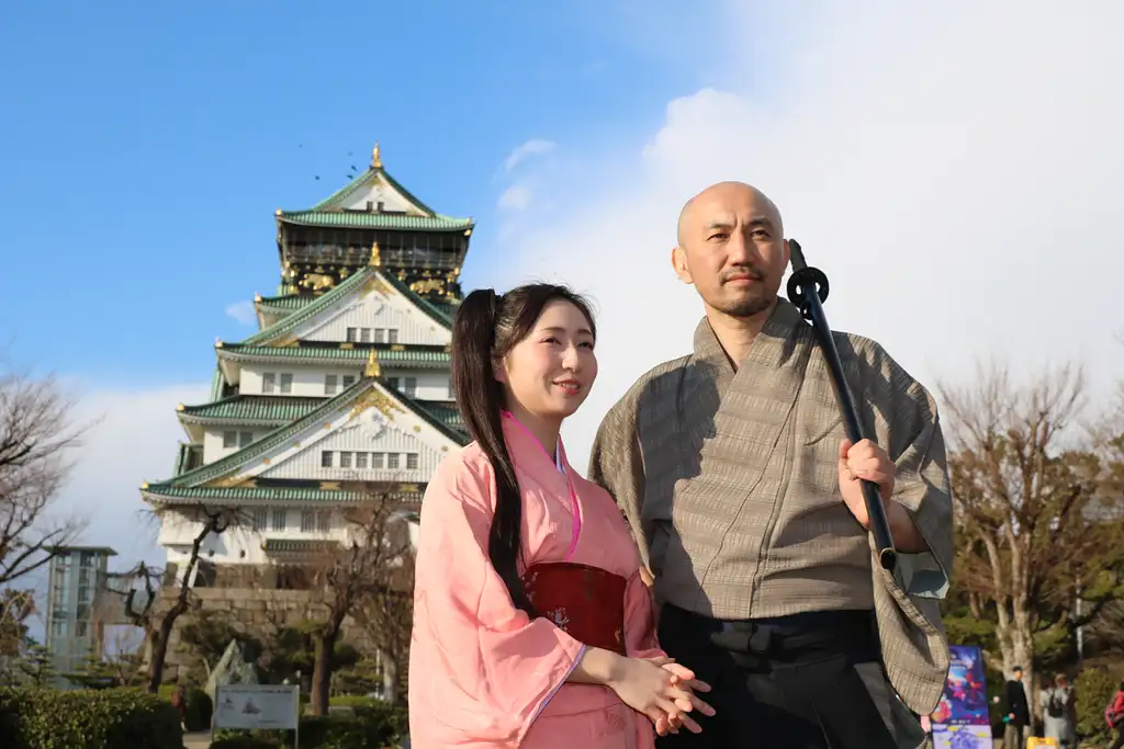 Osaka Half-Day Samurai Bus Tour