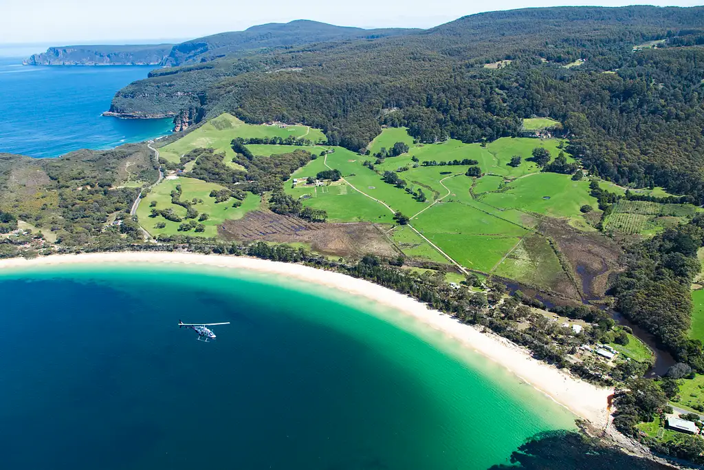 30 Minute Helicopter Tour Of The Tasman Peninsula