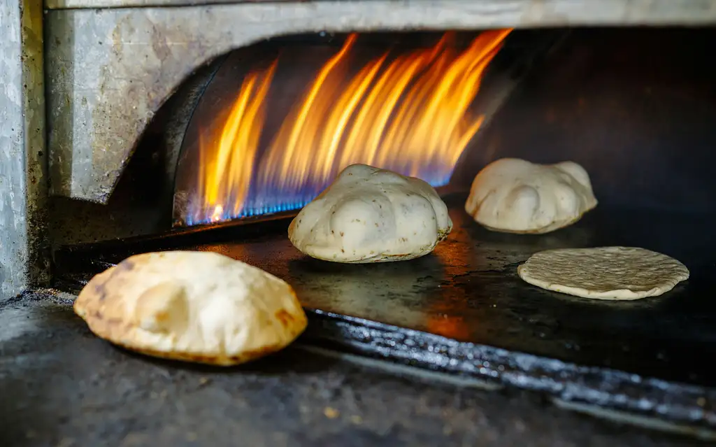 Dubai Street Food Evening Tour