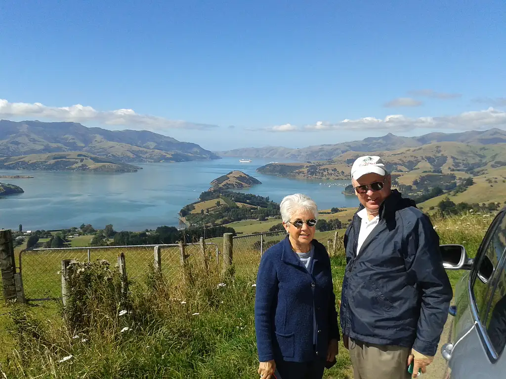 Akaroa Day Tour & Nature Cruise