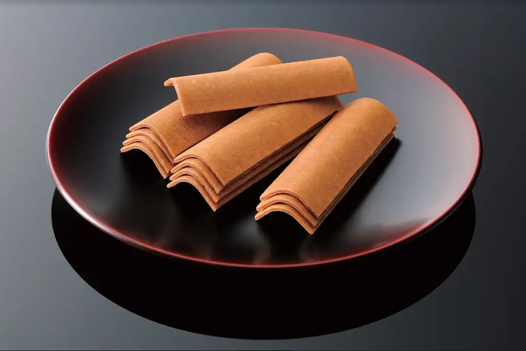 Learn to Bake Yatsuhashi at a Japanese Sweet Shop