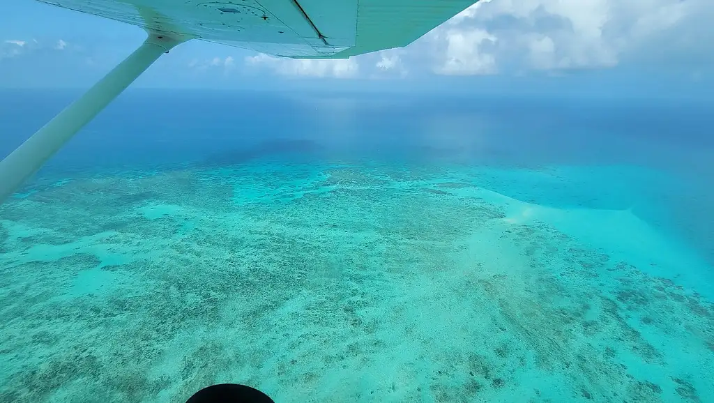 Outer Edges of The Great Barrier Reef Scenic Flight