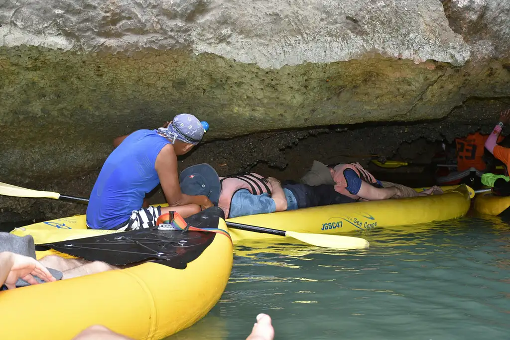 Hong Starlight Kayaking and Loi Krathong Ceremony from Phuket Full Day Tour