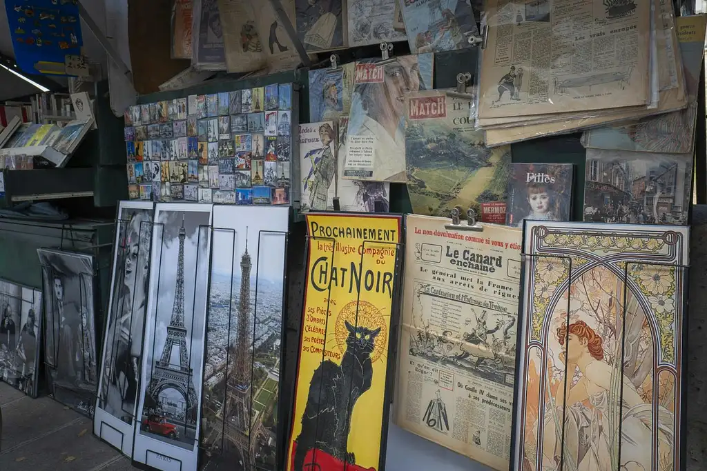 Paris, the City of Book Lovers - Small Group Tour