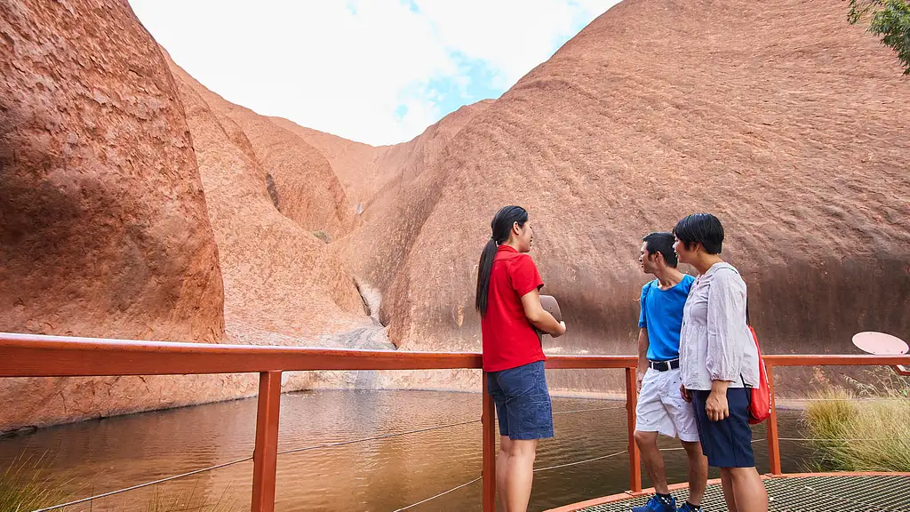 Uluru Sacred Sites & Sunset (with optional BBQ dinner) (Y17/17B)