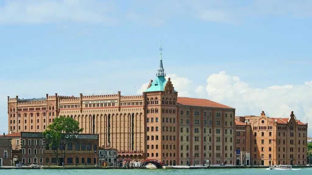 Boat Tour Of The Artistic Beauties Of Venice