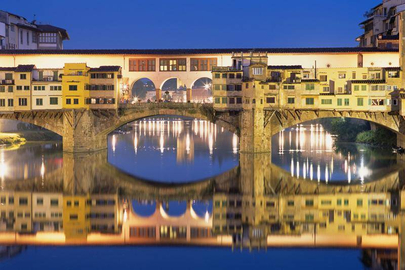 Guided Tour Of Florence By Night With Aperitivo Included