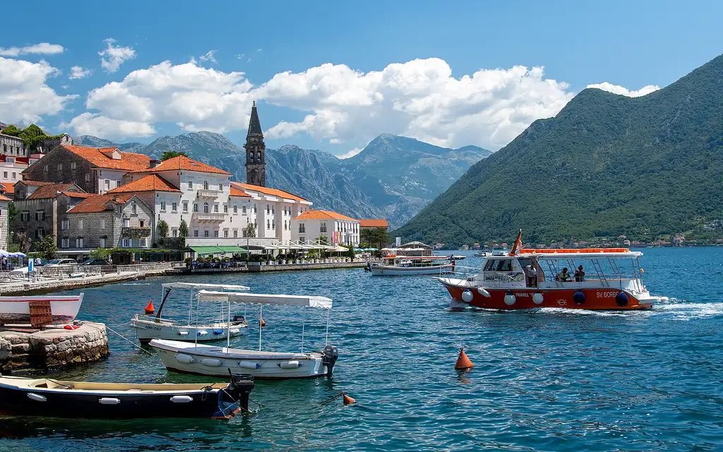 14 Days The Dalmatian Coast: Croatia, Corfu & Medieval Cities | G Adventures 18-35's