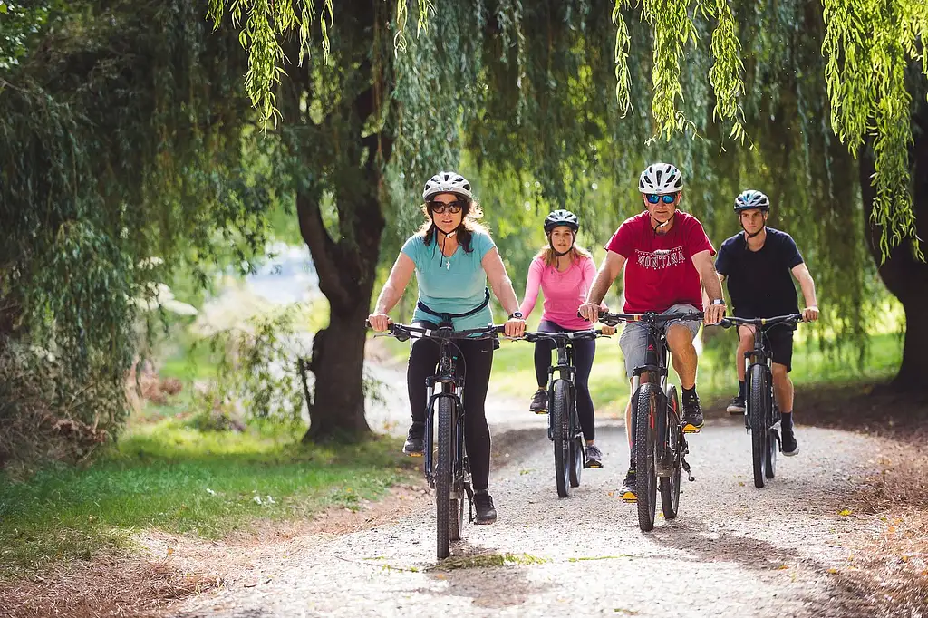 Arrowtown to Queenstown Self-guided Bike Ride