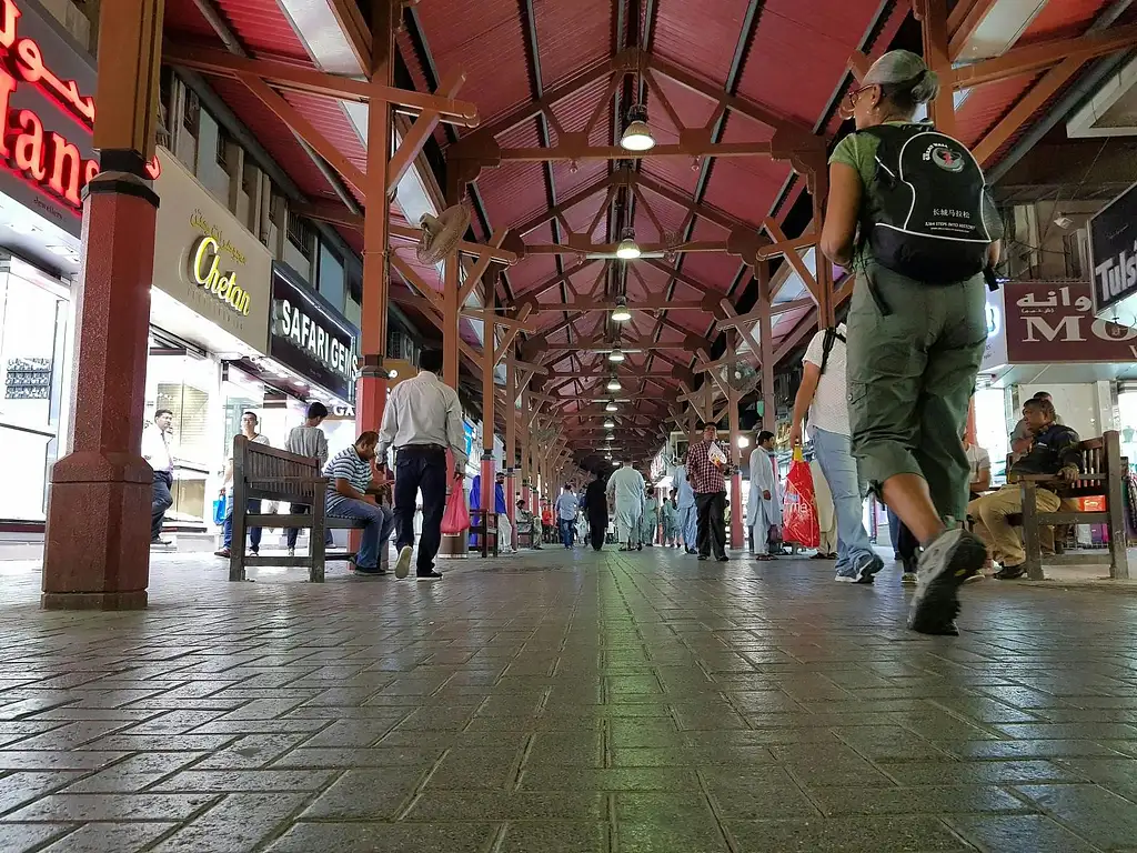 Dubai Street Food Evening Tour