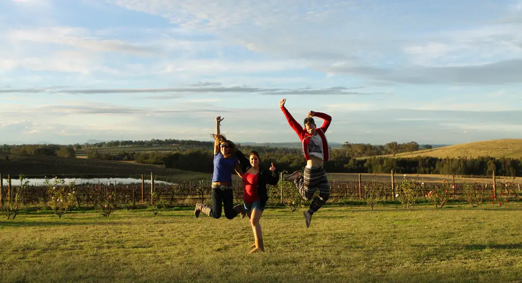 Hunter Valley Wineries - Colourful Day Trip Departing Sydney