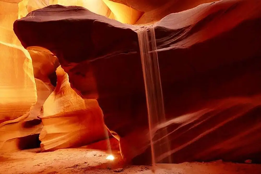 Upper Antelope Canyon And Horseshoe Bend Tour from Las Vegas