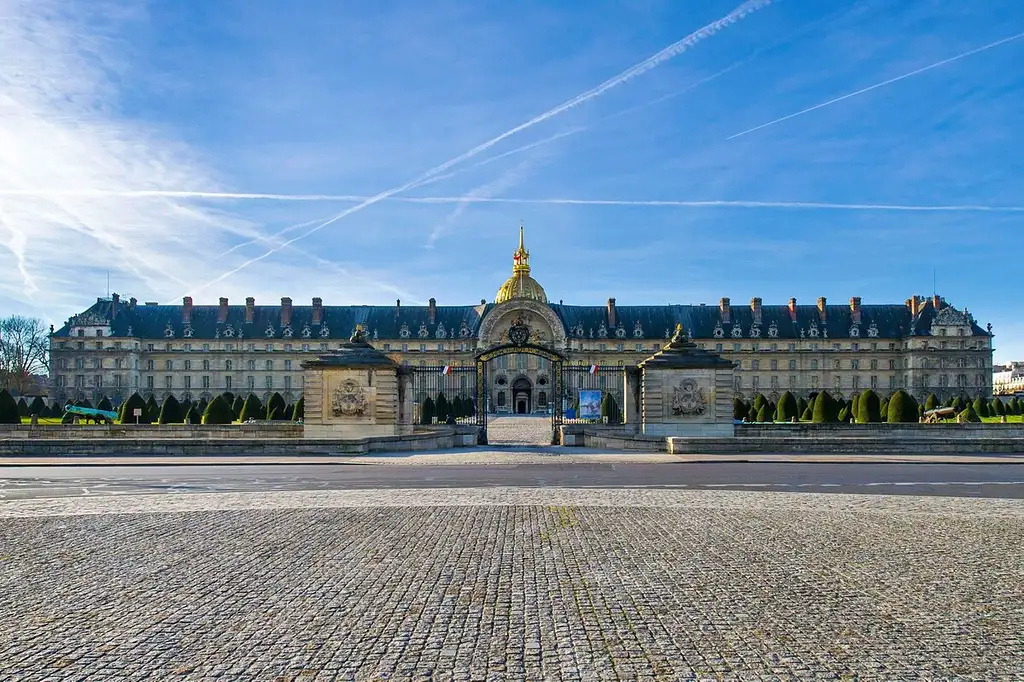 Go City Paris: Paris Pass Plus