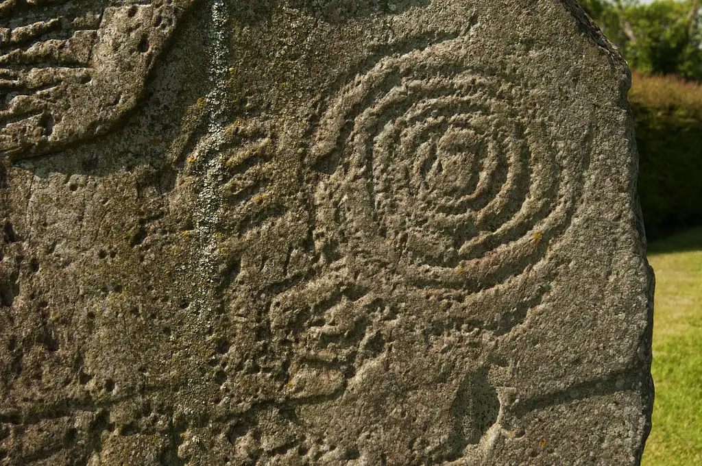 Boyne Valley and Newgrange Tour