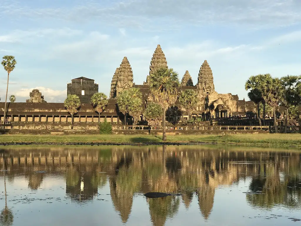 12 Day Southeast Asia Trifecta: Cambodia, Vietnam & Bangkok Vibes | G Adventures 18-35's