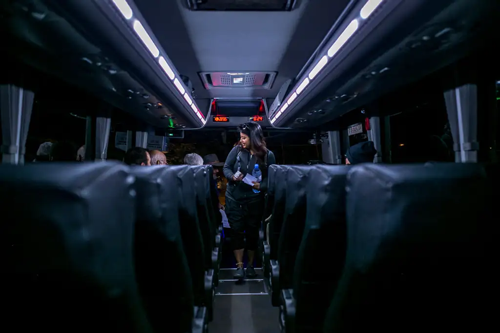 Uluru Coach Transfer | Alice Springs to Ayers Rock Resort