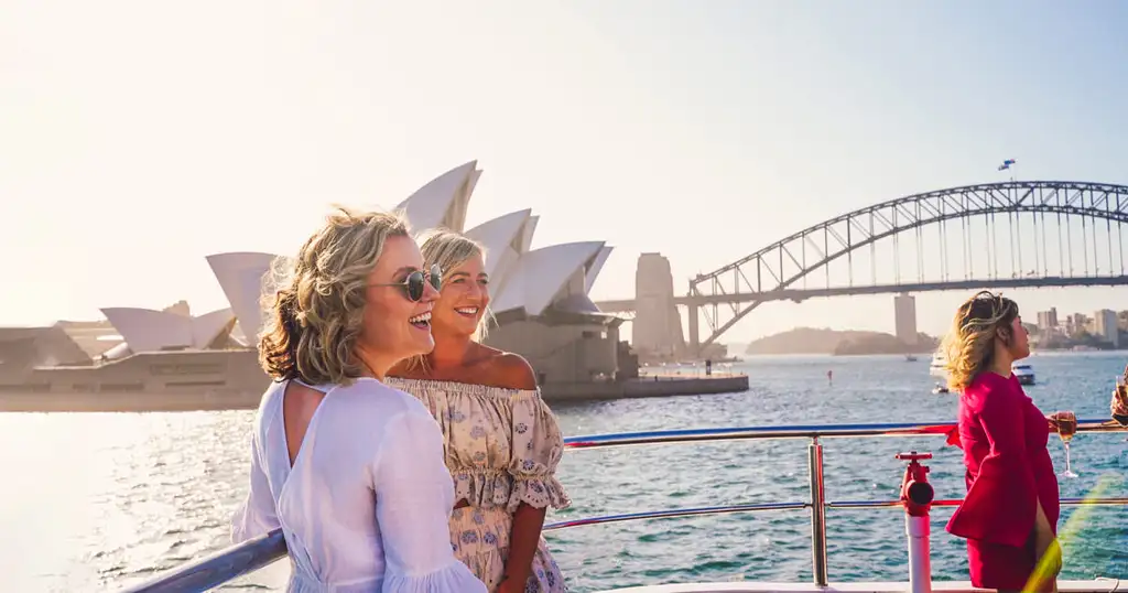 Sydney Harbour Sunset Cocktail Cruise - 5pm King St Wharf Departure