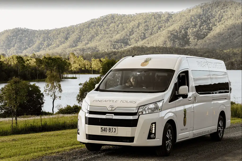 Currumbin Wildlife Sanctuary Shuttle Service | Transport only