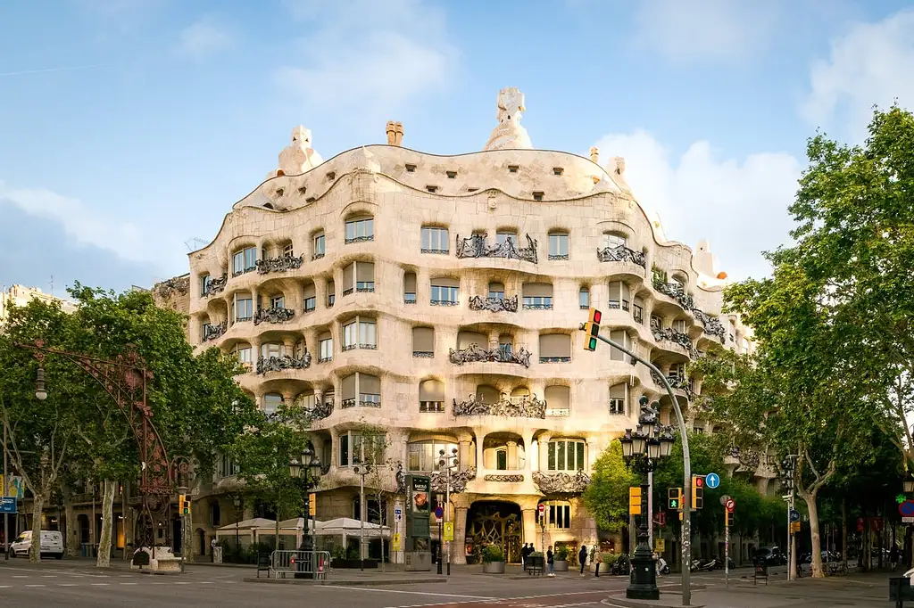 Best Of Gaudí Walking Tour With A Local Guide | Private Tour