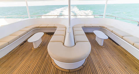 Gallery_PremiumCruise_Interior.jpeg