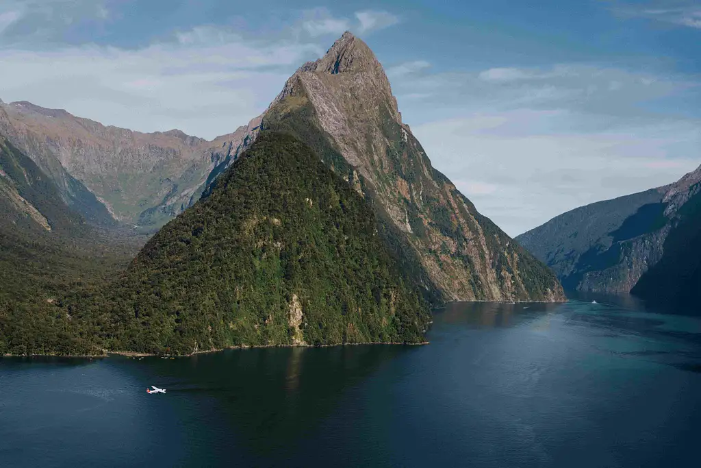 Milford Sound Scenic Flight