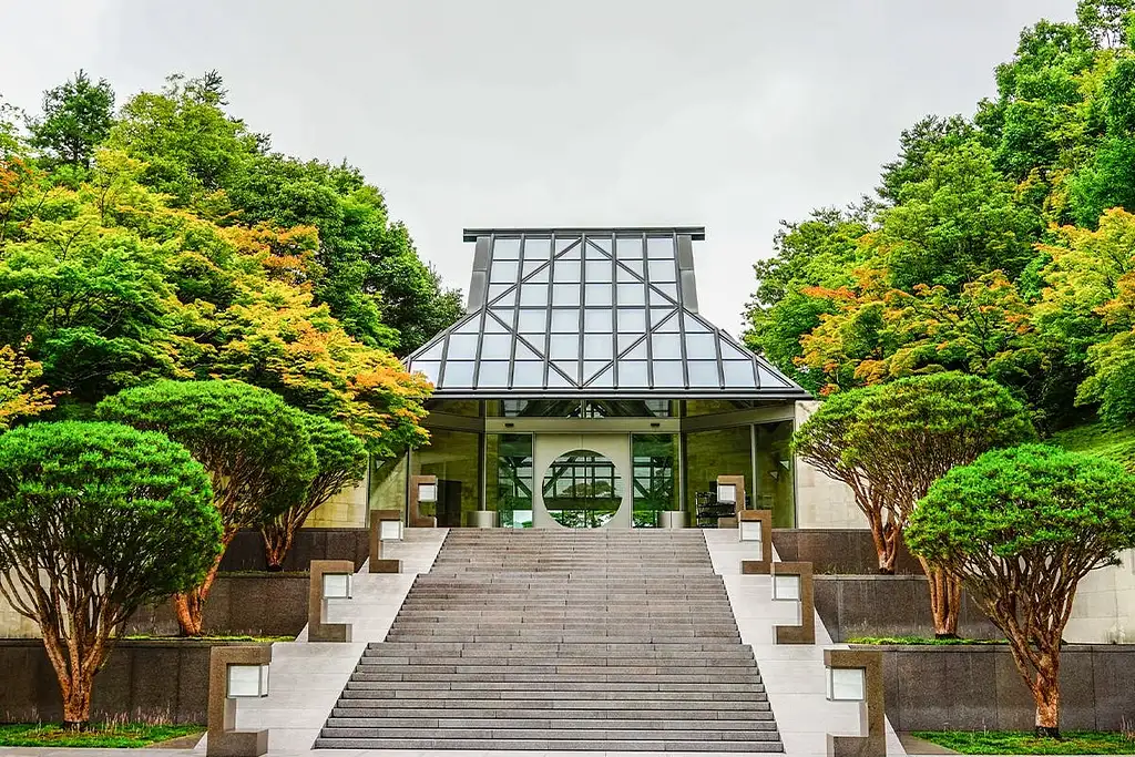Shiga Day Trip with Miho Museum, Lake Biwa and Waterbird Shrine | Full Day Tour