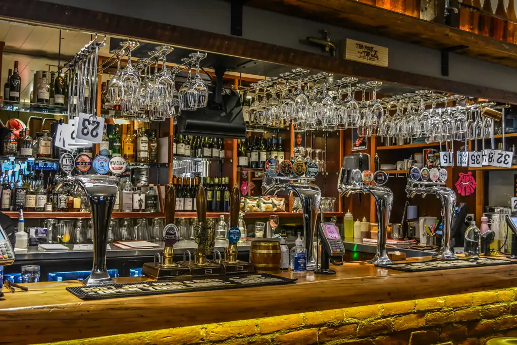 Queenstown Hop-on Hop-off Beer Night Tour