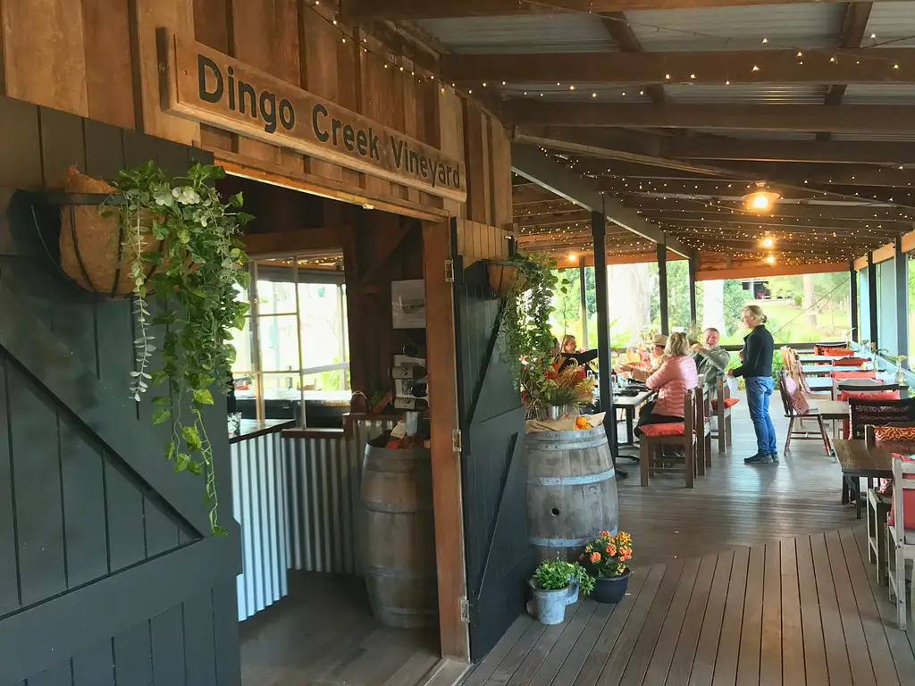 Noosa Hinterland with Gourmet lunch & Wine tasting - Day Tour