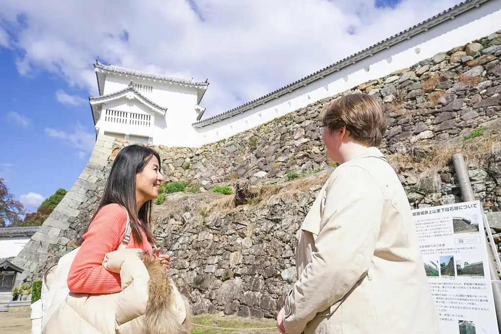 Himeji Castle Town Guided Bike Tour With Lunch | Half-day
