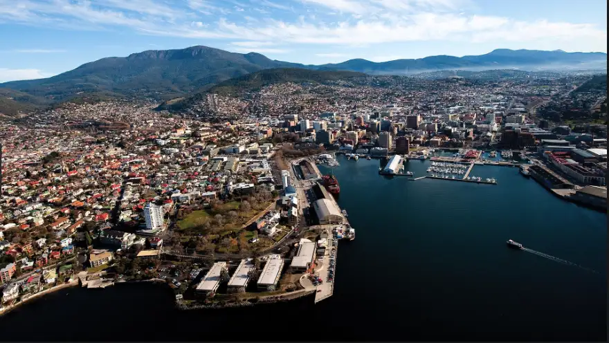 Hobart Highlights Full Day Tour with Bonorong Wildlife Sanctuary