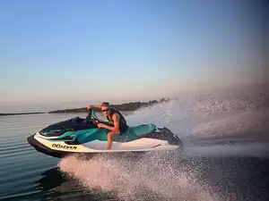 Honey Rider Sunrise Jet Ski Tour