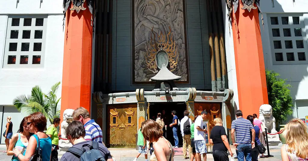 Hollywood Day Tour From Las Vegas