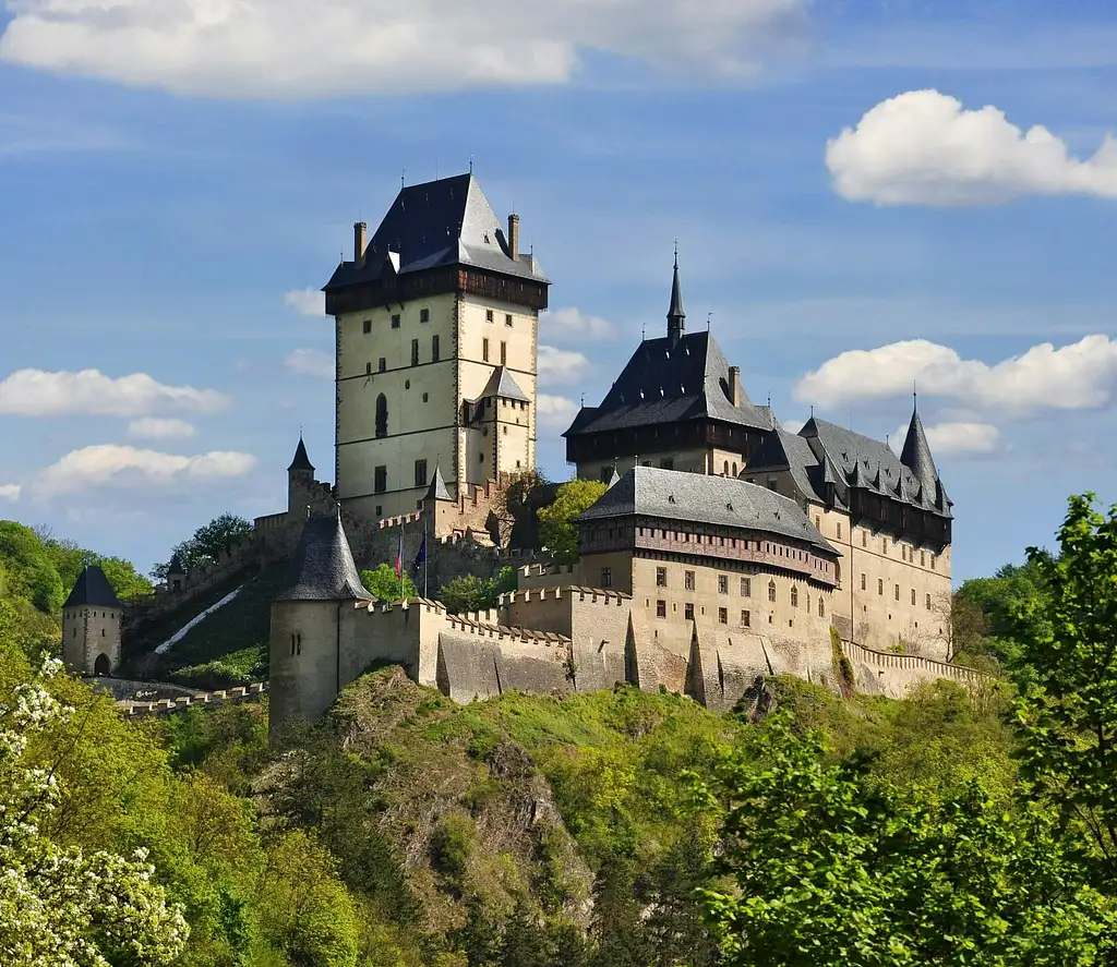 Half-day Tour to Karlštejn Castle | Tour with Pickup