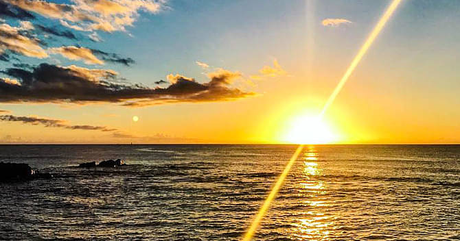 Oahu Sunset Cruise deals