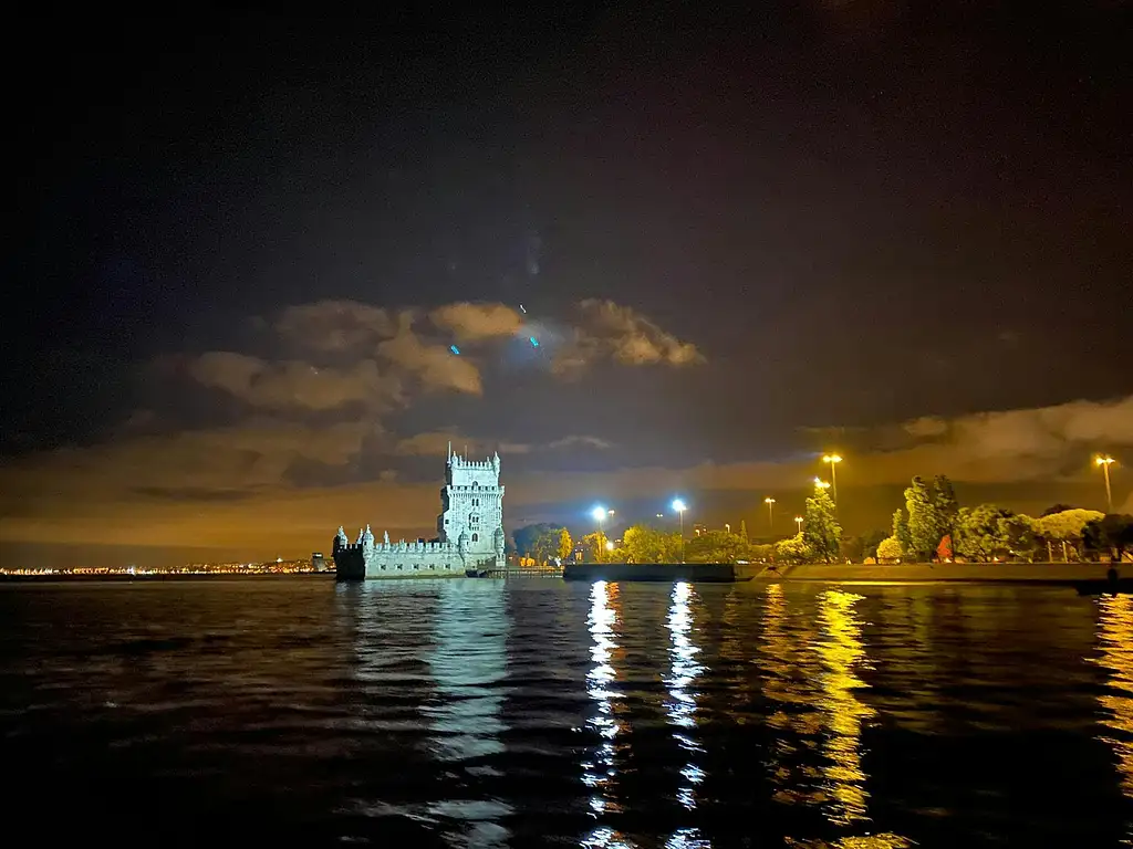 Night Sailing Tour in Lisbon