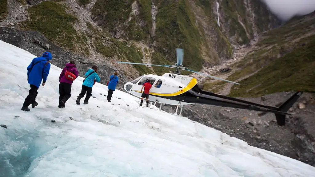16 Day NZ South Island Encompassed: Wellington to Wellington | G Adventures 18 to 30somethings