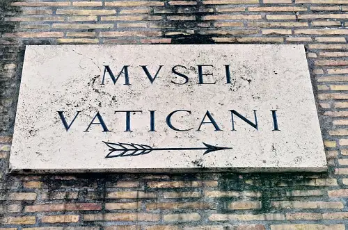 Reserved entrance and guided tour of Vatican Museums and Sistine Chapel - English Tour