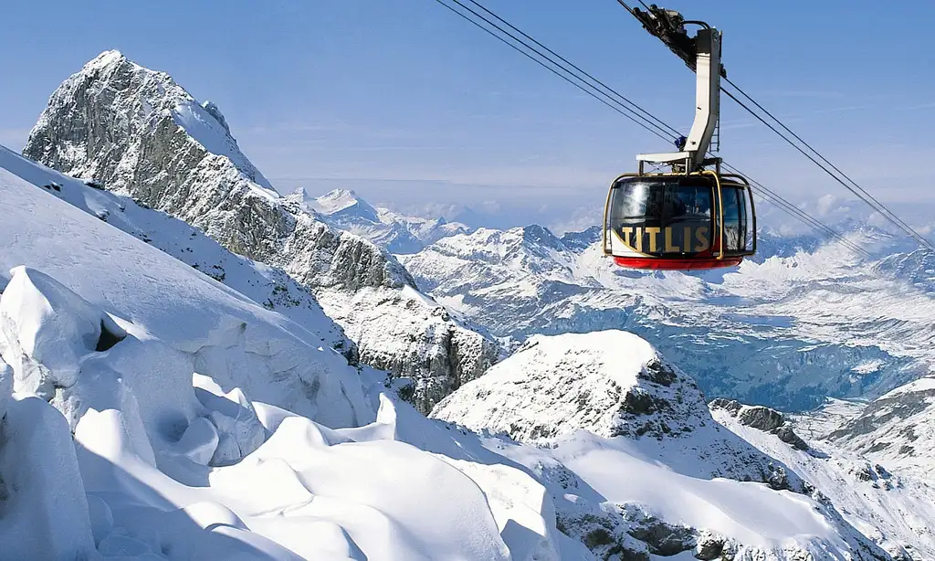 Mount Titlis and Glacier Excursion from Zurich