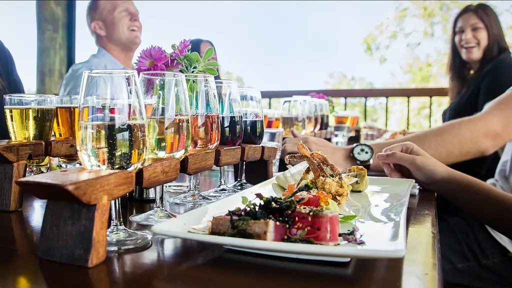 Premium Full Day Mount Tamborine Winery Tour with Lunch | Brisbane or Gold Coast Departure