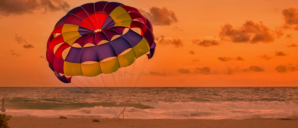 Amazing Parasailing